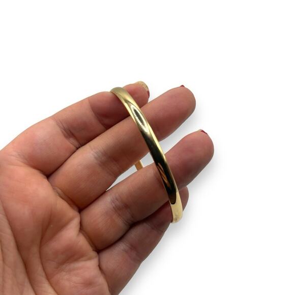 NEW Macy's Gold Minimalist Bangle Bracelet Slip On Layering Classic Yellow - Picture 7 of 8